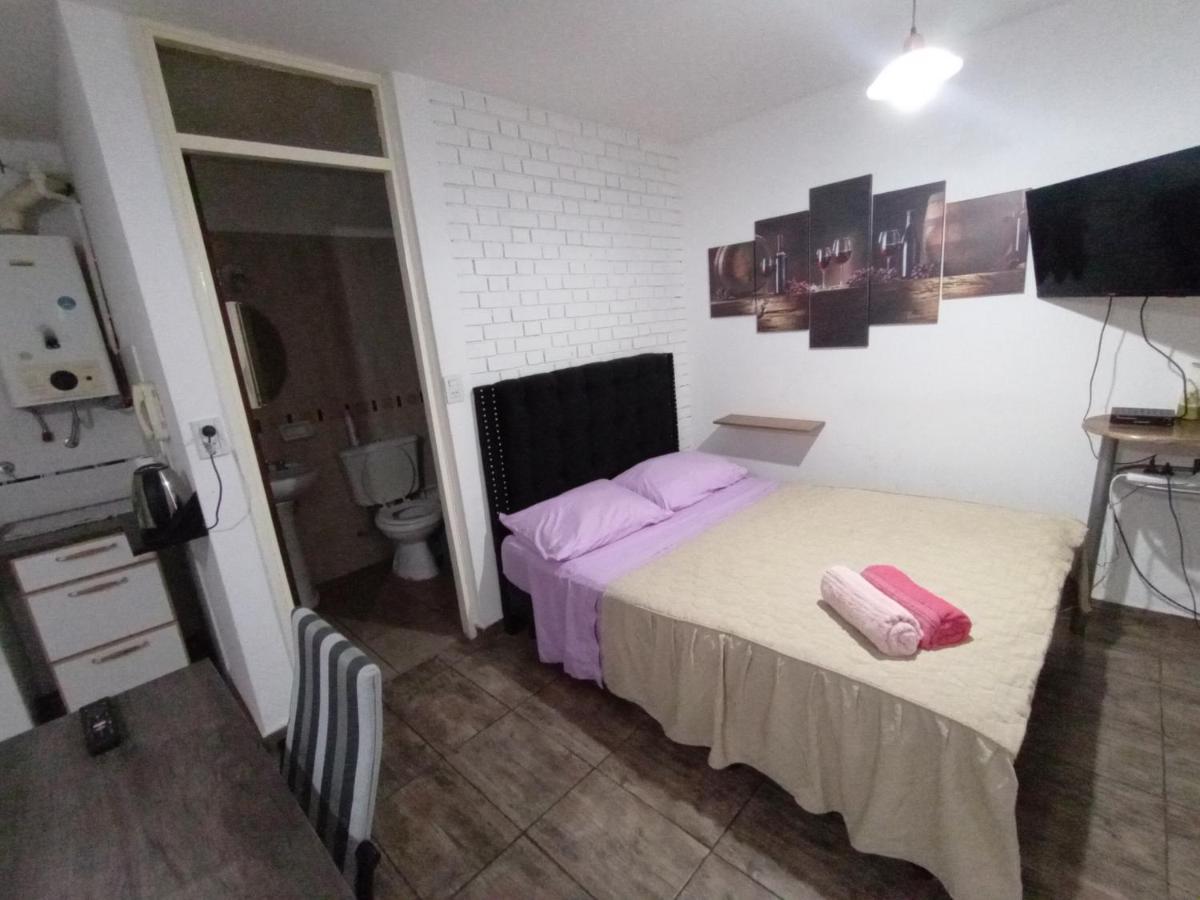 Aristides Apartment